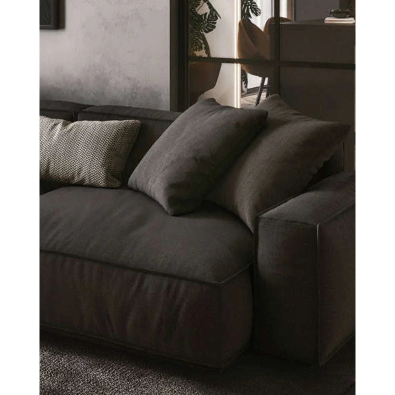 Amora Sofa