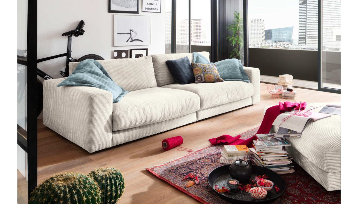 Corvia Sofa