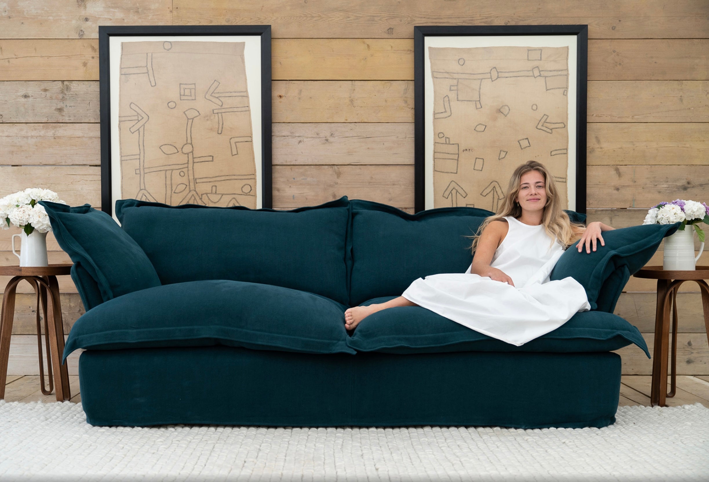 Taren Sofa