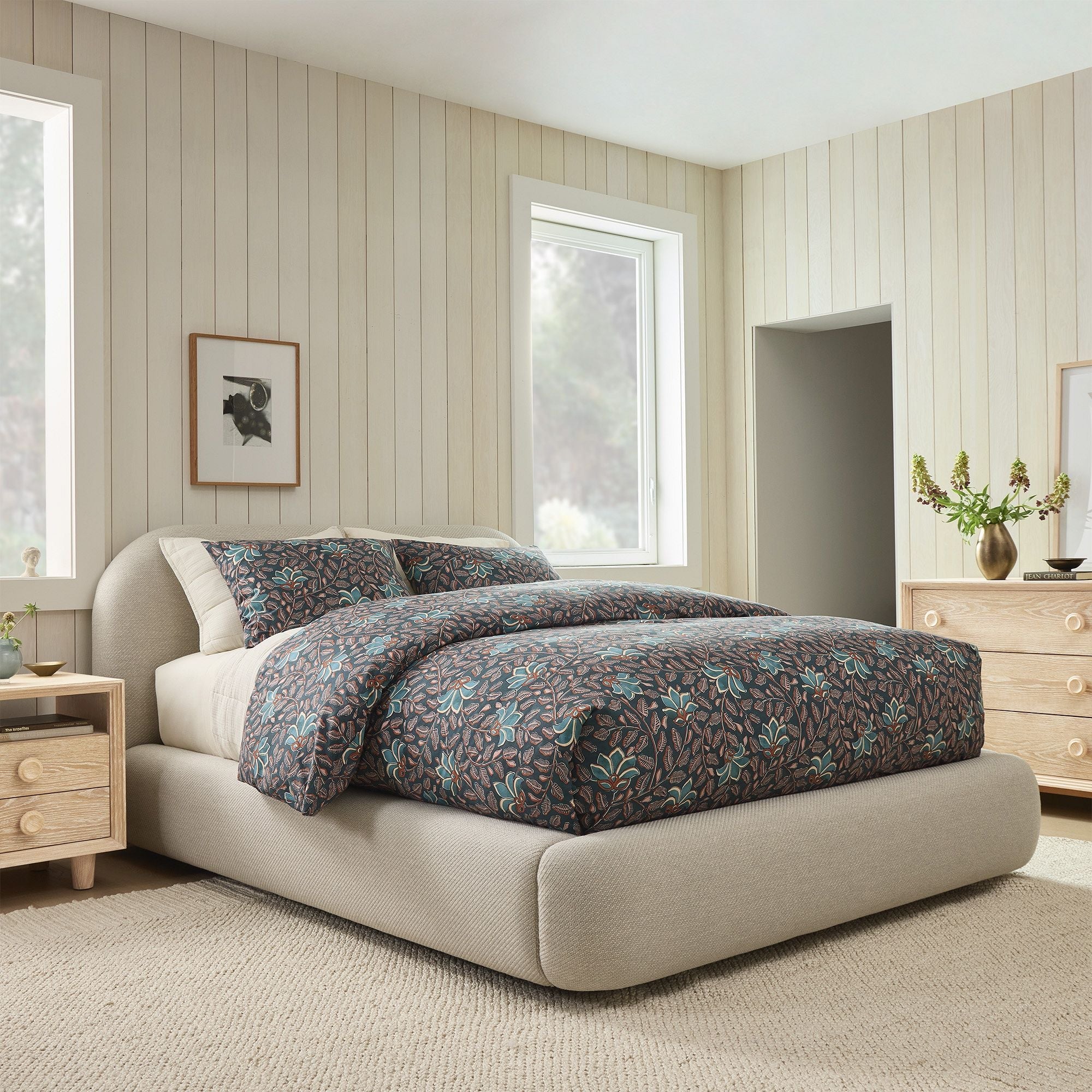Luma Queen Bed ( Beige )