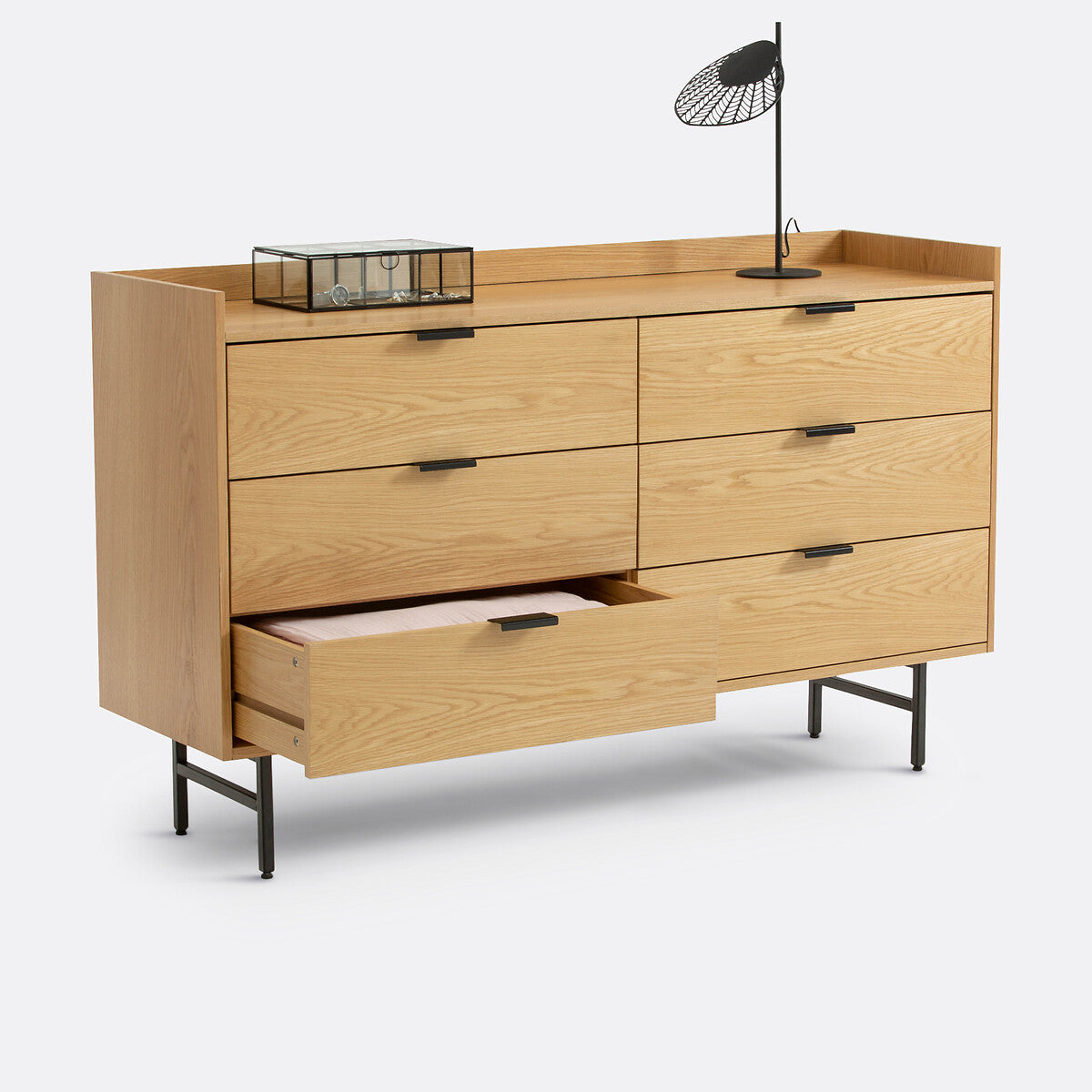 Echo Dresser