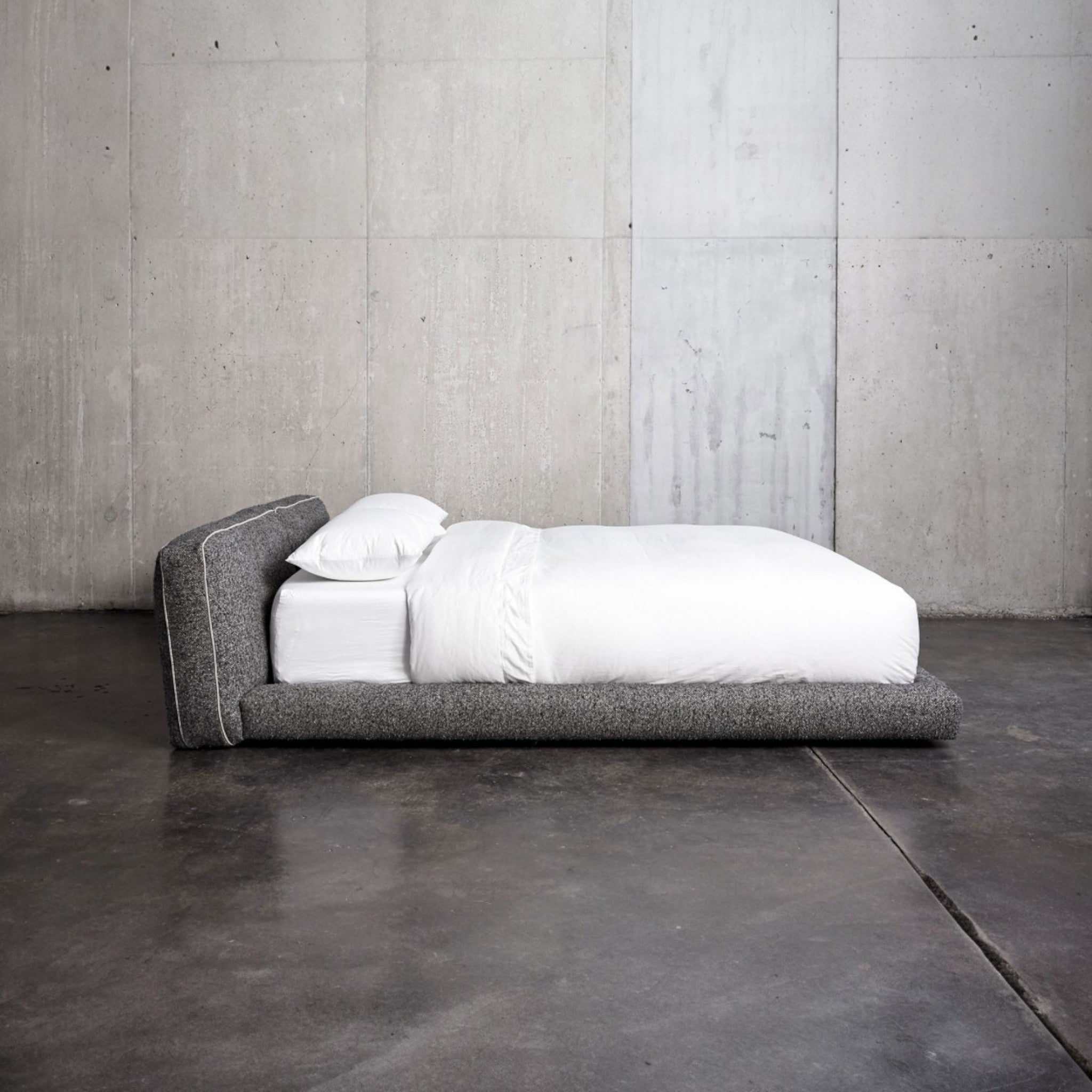 Elan Bed